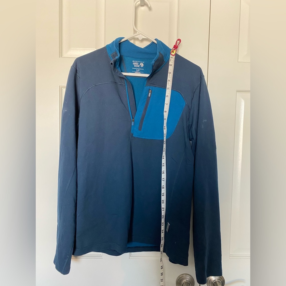 Mountain Hardwear - Long Sleeve 1/4 Zip - EUC - Small Petite